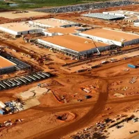 英伟达为何值5万亿美元？答案或藏在AI数据中心里