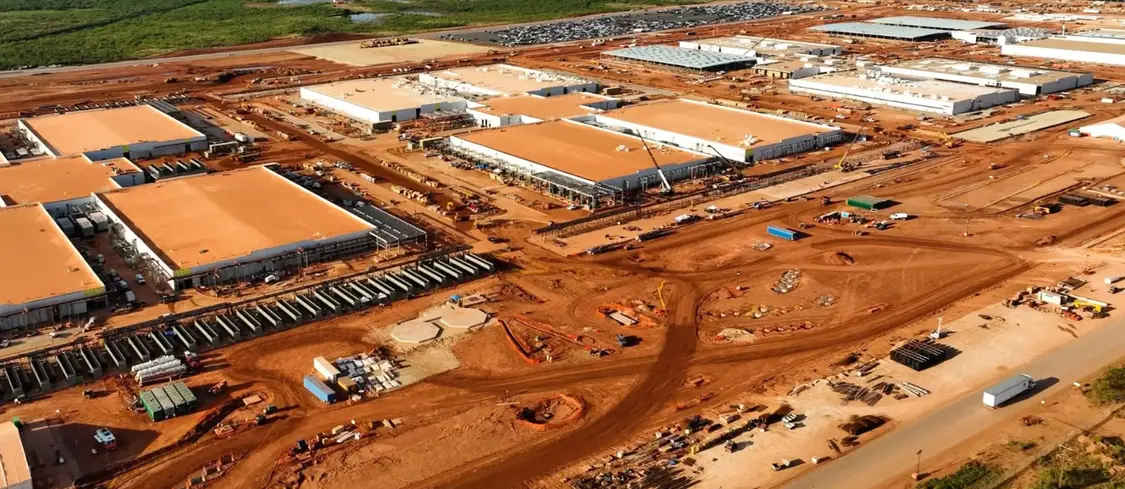 英伟达为何值5万亿美元？答案或藏在AI数据中心里