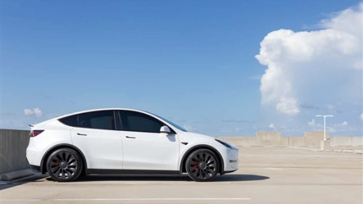 特斯拉保密Autopilot：电脑锁死USB 员工只能访问少量数据