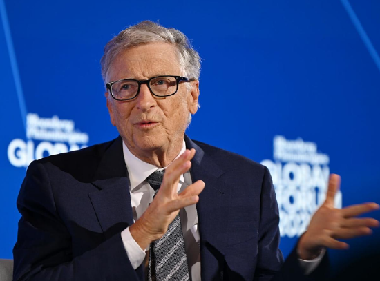 盖茨警告：AI热潮正在重演“互联网泡沫” 大量投资恐无疾而终