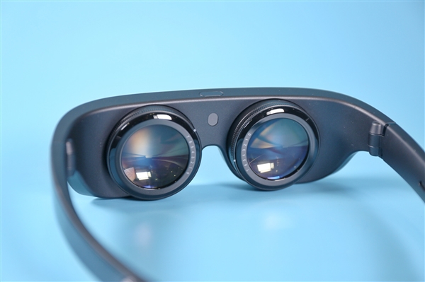 中国XR设备冰火两重天:AR销量暴涨2倍占比超8成 VR熄火了