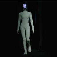 网友质疑小鹏人形机器人IRON里面是真人 何小鹏：感谢认可