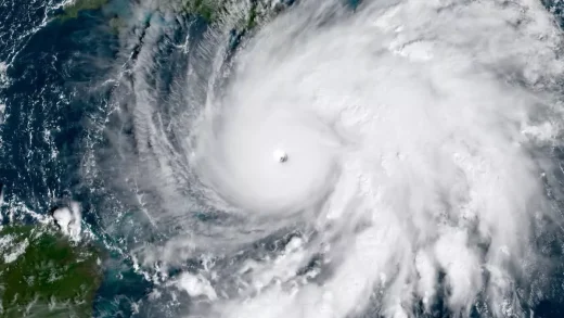 Google AI天气模型在本飓风季表现优异 超越美国超级计算机预测