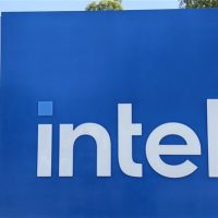 Intel前员工盗窃1.8万份机密文件：被索赔180万元