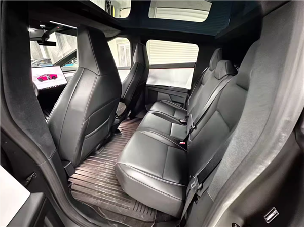 特斯拉cybertruck皮卡上线阿里拍卖平台：无报废年限 可上绿牌