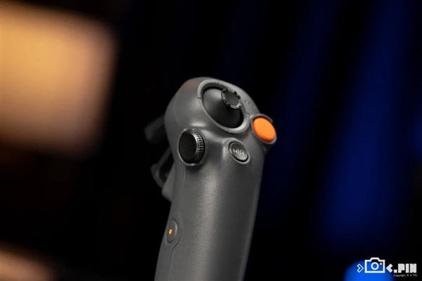 1499元还带全向避障！大疆是真想把这台无人机卖给你