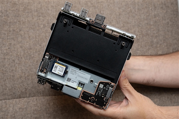 Steam Machine明年初面市