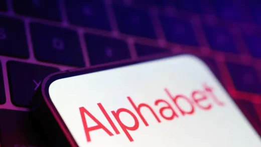 “股神”巴菲特退休前的最后大手笔 Google盘前涨超5%