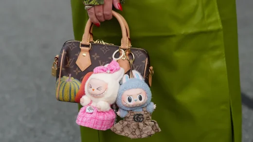 中国潮玩Labubu将登大银幕 索尼影业获电影改编权