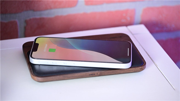 谷歌出手 安卓能向iPhone快速传文件