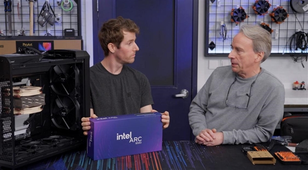 Linux之父Linus配新电脑了!特别要求Intel锐炫B580显卡