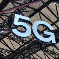 中国工程院院士邬贺铨：我国5G专利费净支出全球最高、华为6G专利份额第一