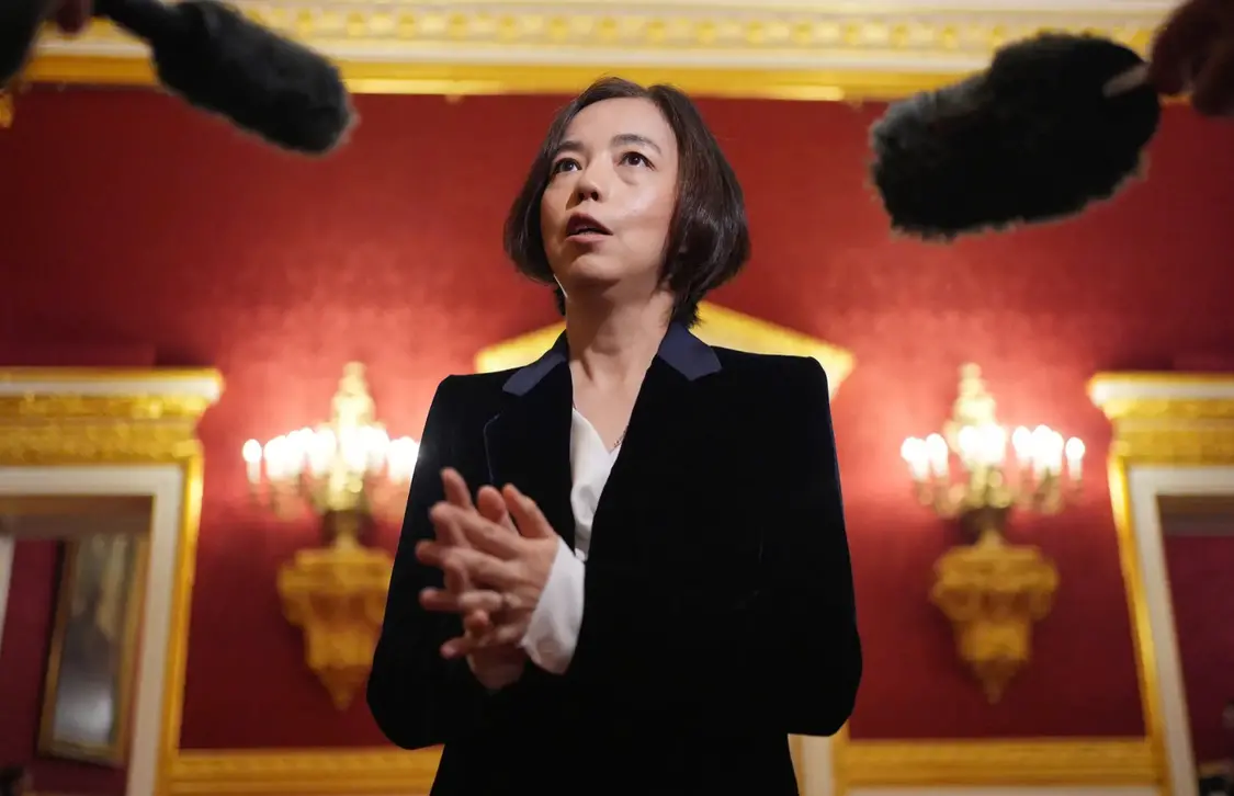 “AI教母”李飞飞抨击AI宣传两极化:要么世界末日,要么乌托邦