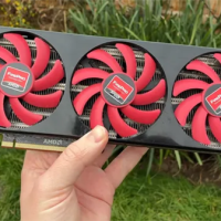 AMD十三年前的旗舰双芯显卡！FirePro S10000成功流畅运行《Arc Raiders》