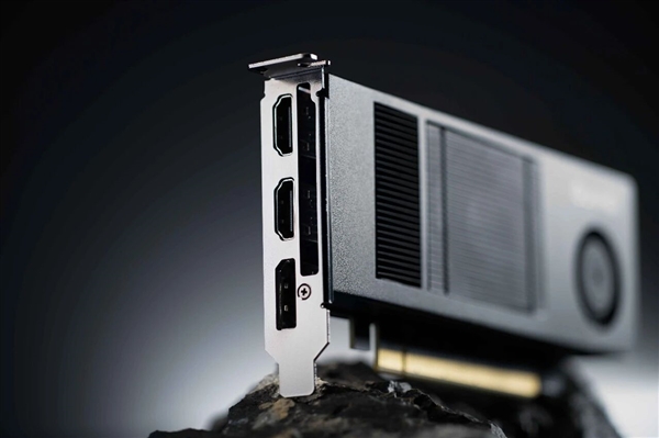 全金属外壳 帅爆!蓝戟发布单风扇迷你版Intel锐炫Pro B50专业显卡