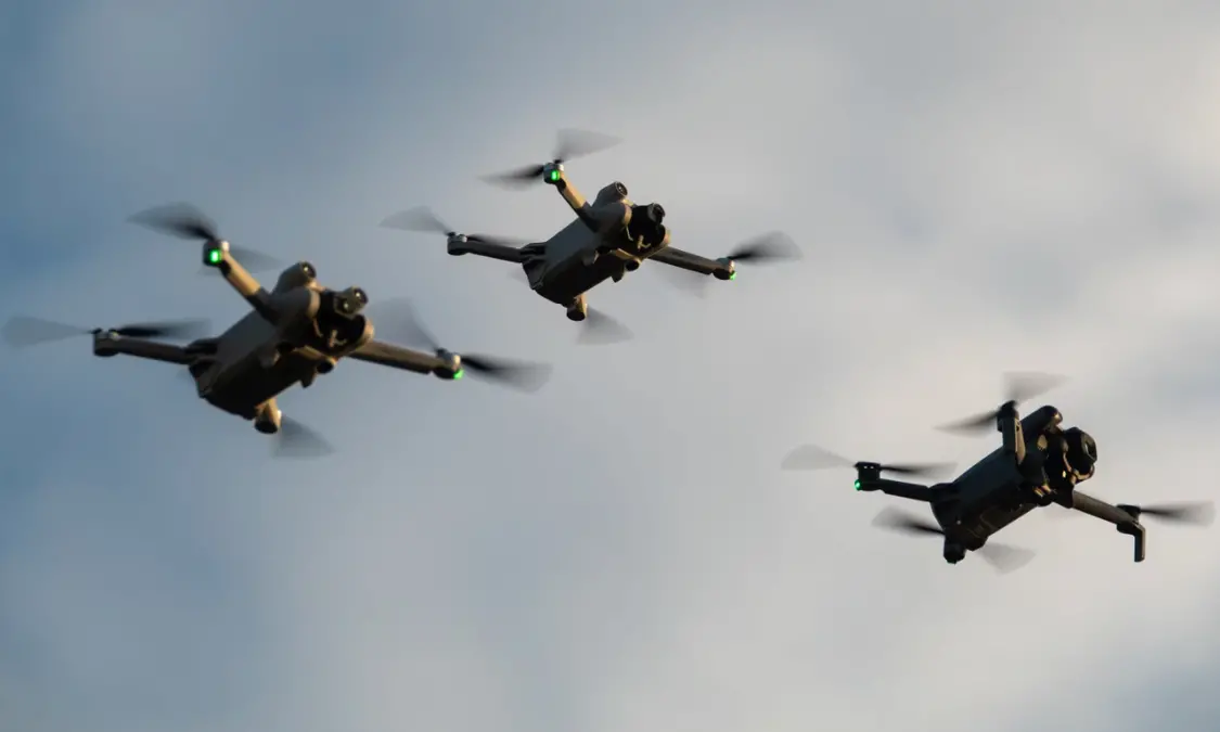 美政府封禁外国无人机引发愤怒 飞手：中国无人机无法替代