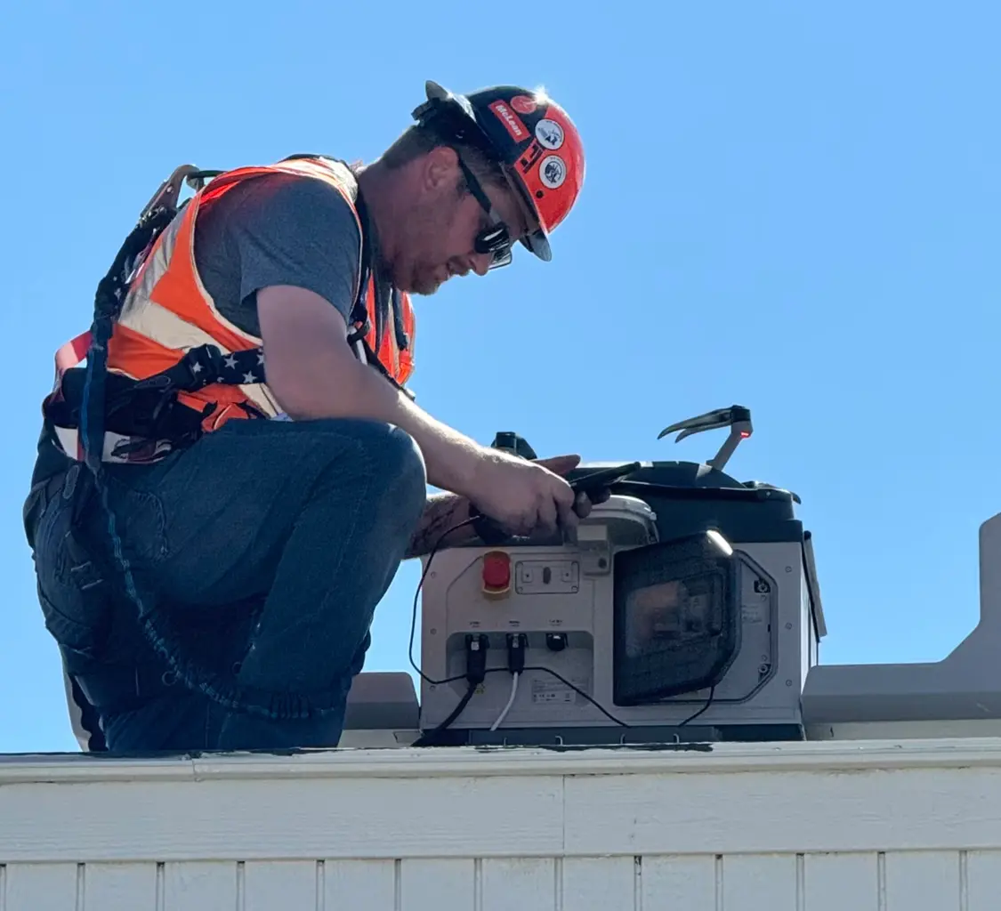 美政府封禁外国无人机引发愤怒 飞手：中国无人机无法替代